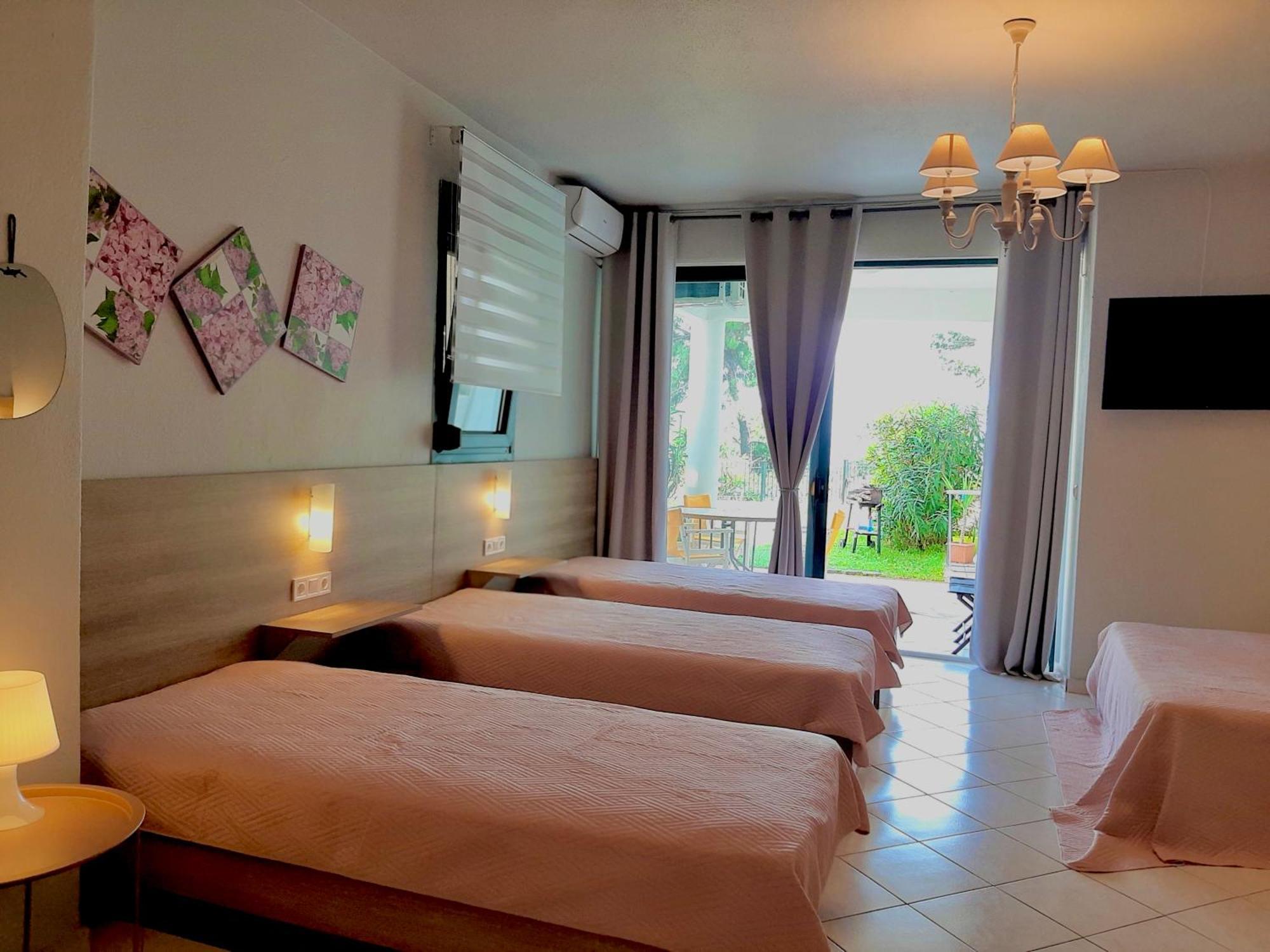 Appartamento Rita Sea View Kallithea  Esterno foto