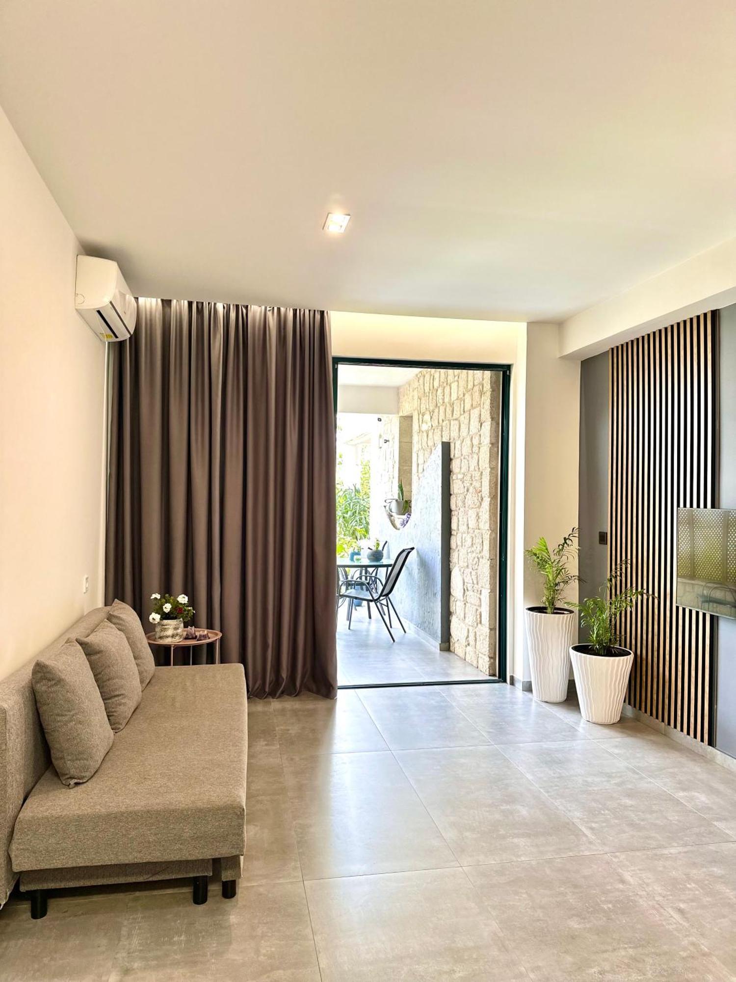 Appartamento Rita Sea View Kallithea  Esterno foto